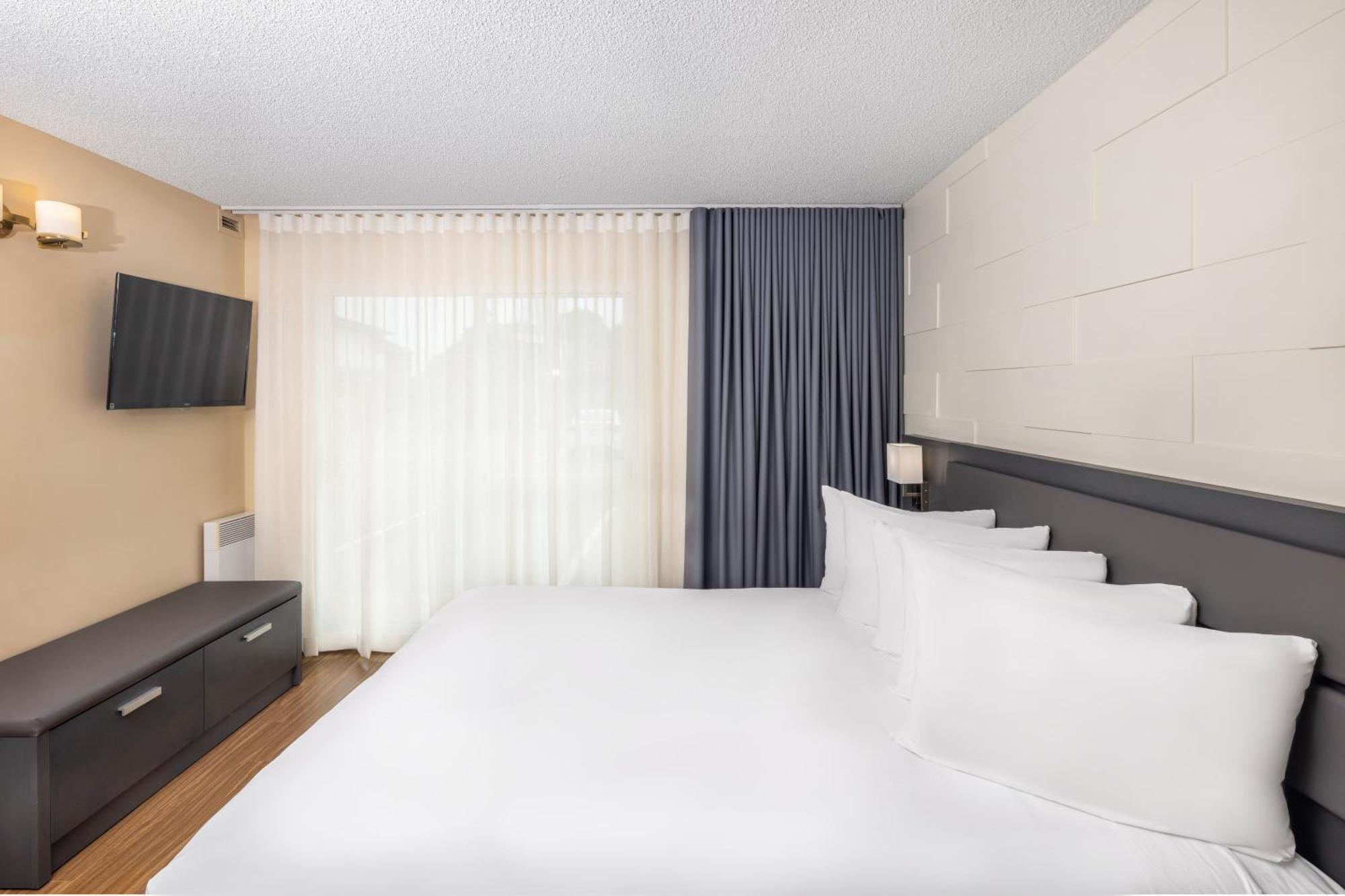Les Suites De Laviolette Ascend Hotel Collection Trois-Rivieres Bagian luar foto