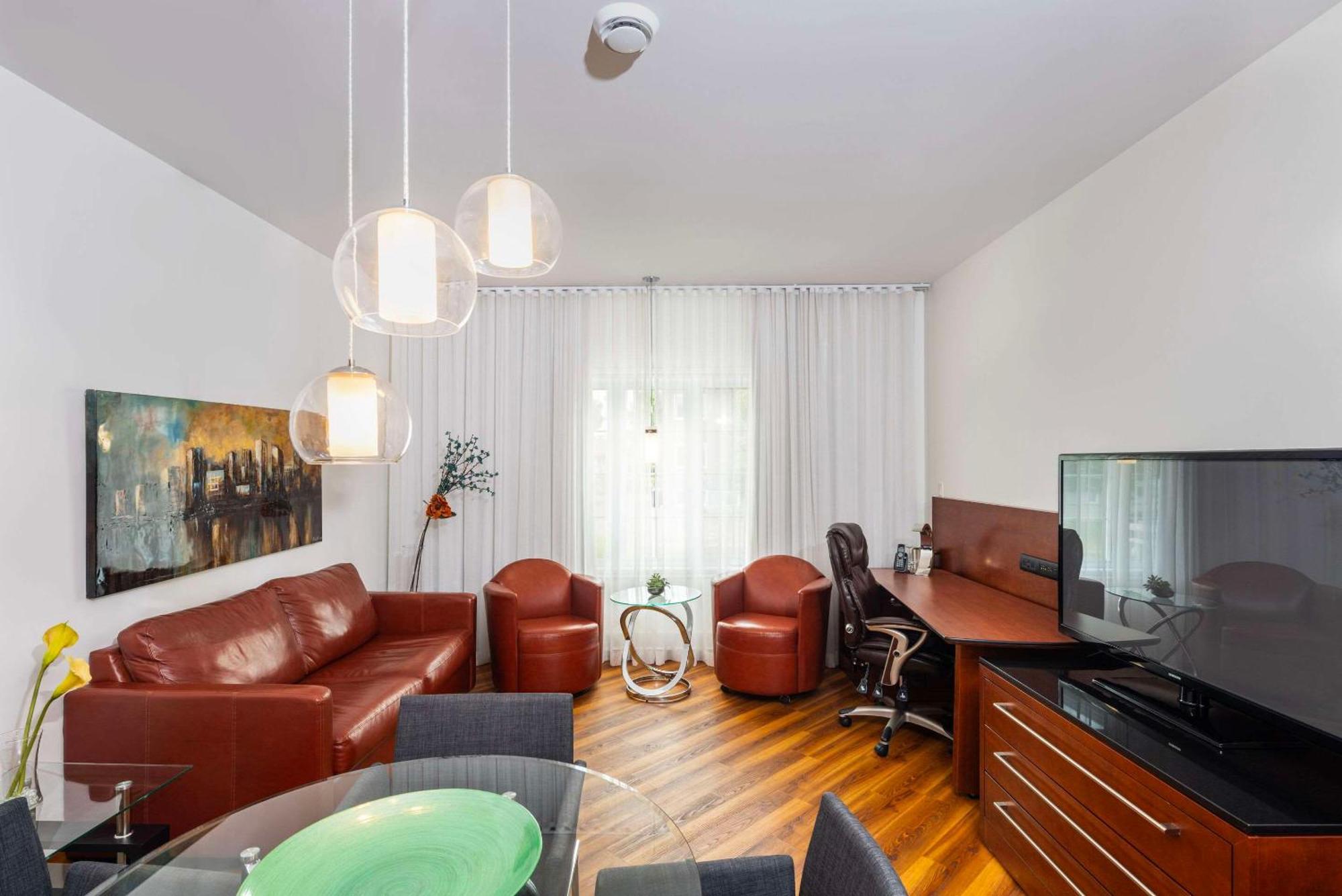 Les Suites De Laviolette Ascend Hotel Collection Trois-Rivieres Bagian luar foto